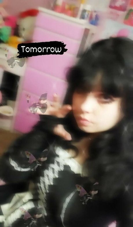 dracculala pornstar naked image