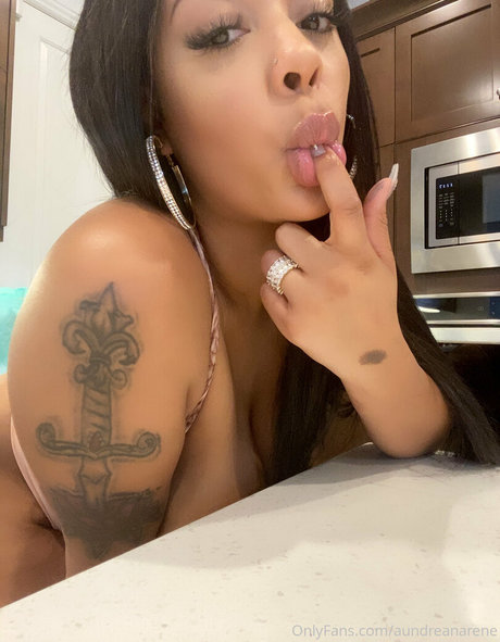 aundreanarene star picture