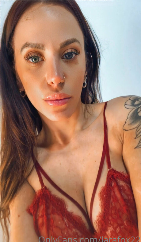 larafox22 star nice gallery