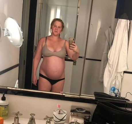 Amy Schumer top pornstar pic