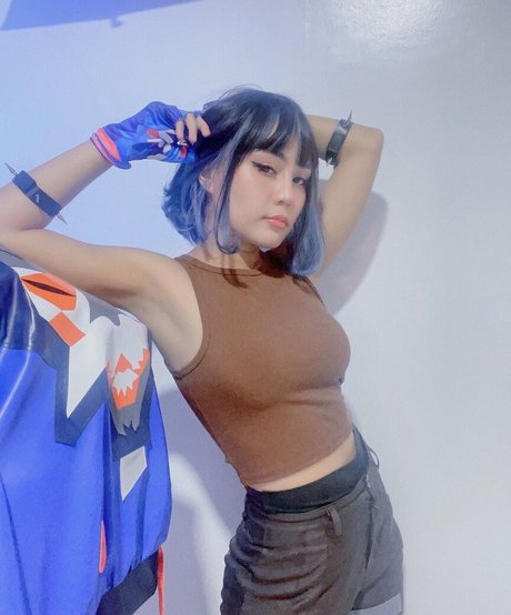 Mika Daime high quality actress gallery