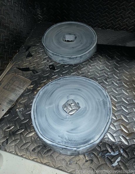 FeliciaVox naked star pic