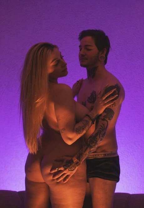 Stef Mwndstef pornstar sex photos