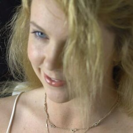 Behind The Scenes xxx pornstar archive