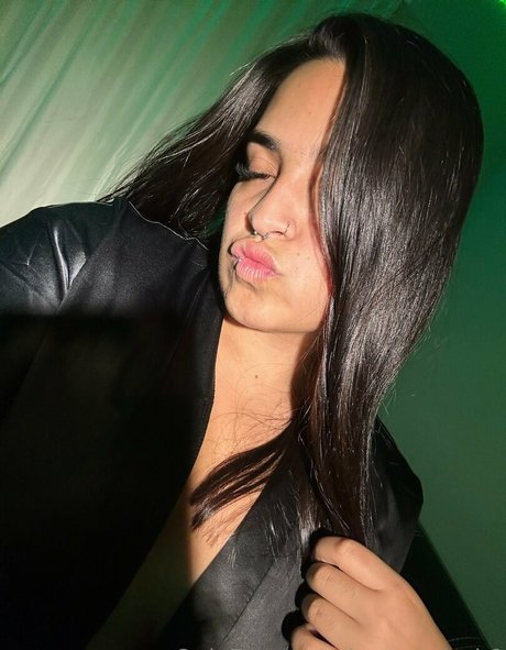 emmaclark0 pornstar exclusive image