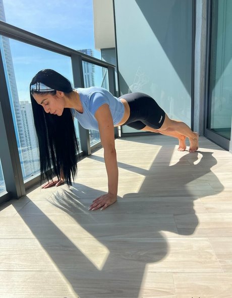 gym goddessss pornstar top pic