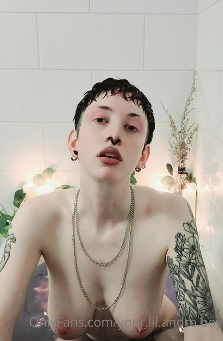 your lil andro boy naked star photos