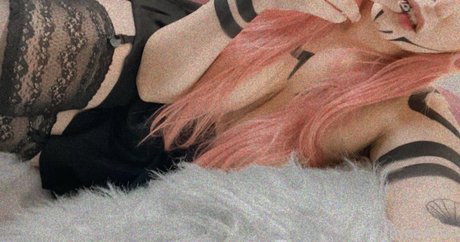 hornypeach23 model hd galleries