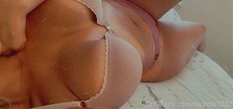 nickole1022 star sexy images