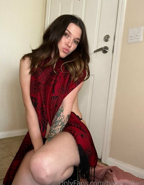 babyhellion adult model pic