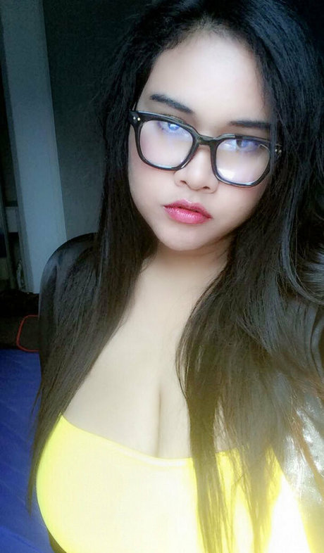 badiezbbw92 model sex photos