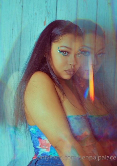 senpaipalace model xxx picture
