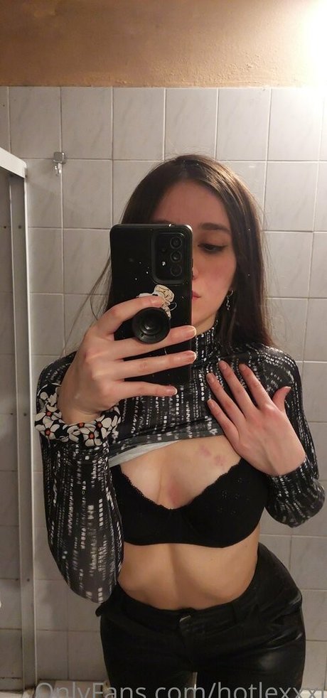 hotlexxxi pornstar erotic image