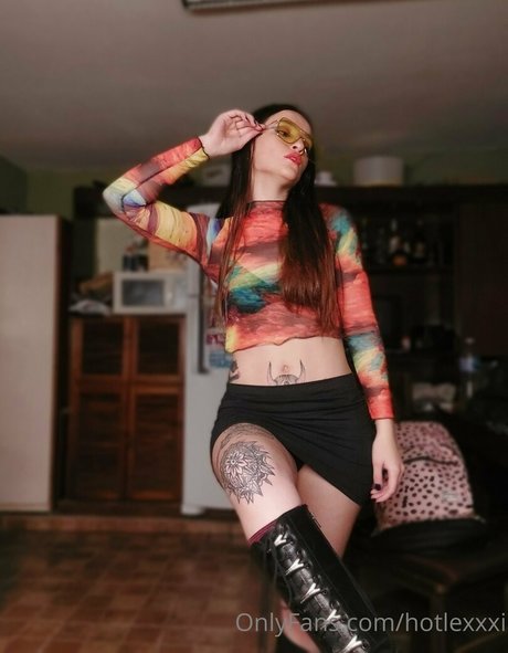 hotlexxxi sexy actress pictures