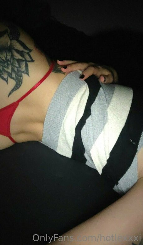 hotlexxxi nice model images