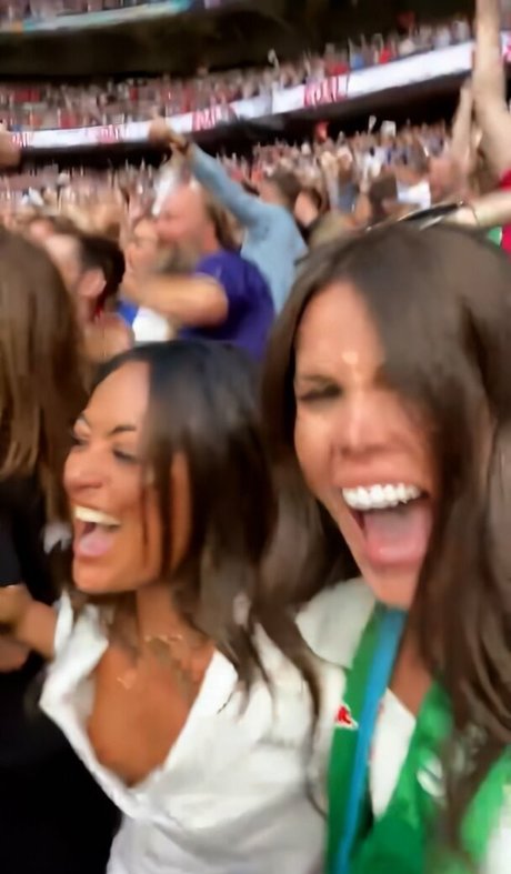 Jules Breach high quality pornstar pic