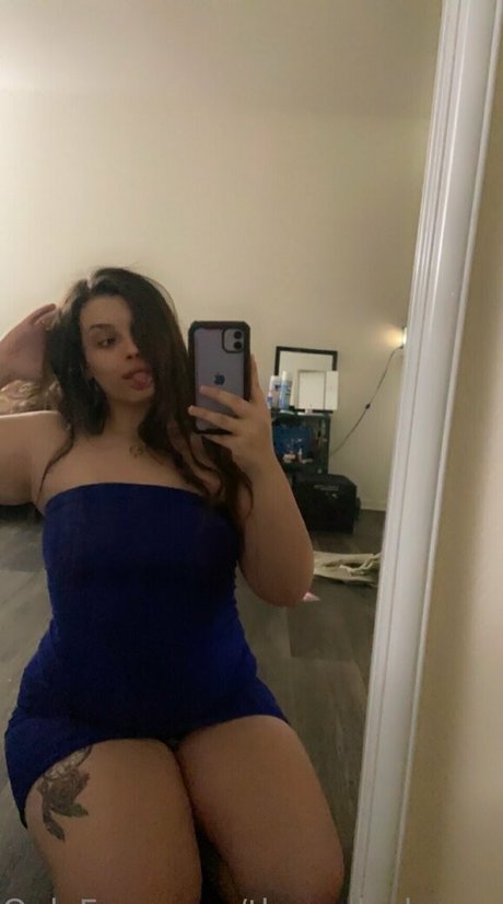 realginawaters pretty model pics