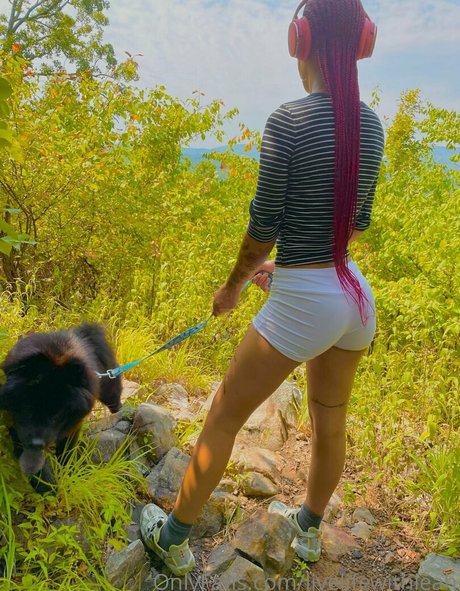 leahsade star pornographic img