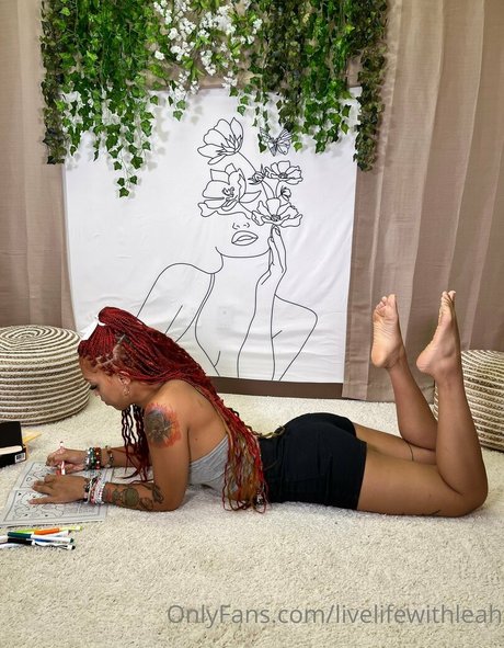 leahsade porn actress pics