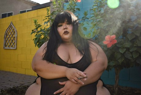 its claudiabitch star nude images