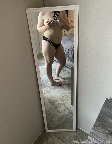miarose81 adult model archive