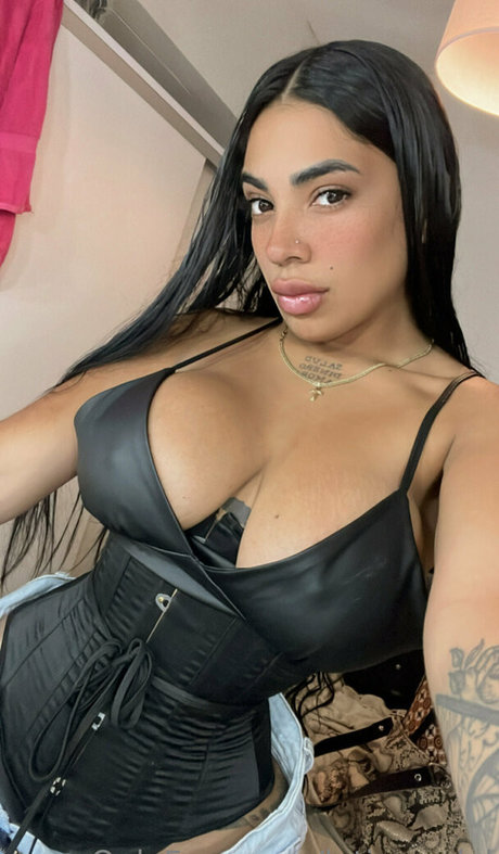 latinmodel naked model gallery