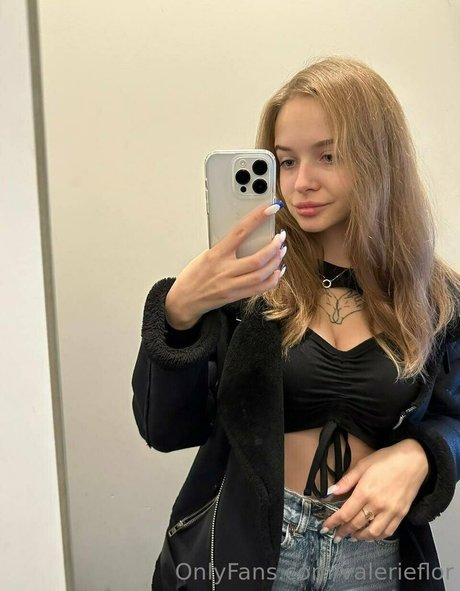 valerieflor pornstar pretty image