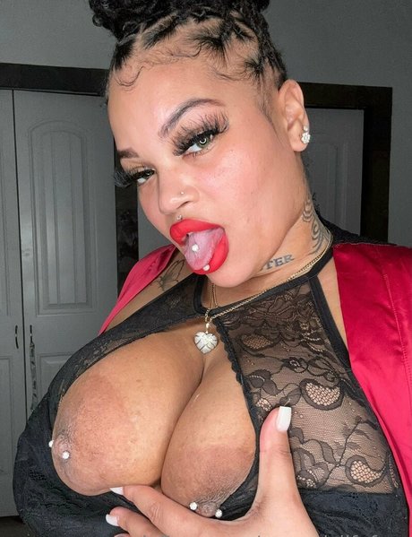 creamislifefree exclusive pornstar picture