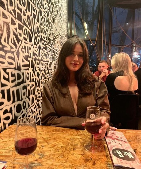 catsinasock star perfect photos