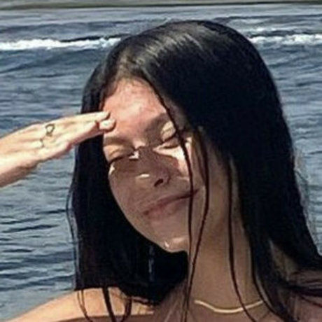 Sharon Cespedes top model pictures