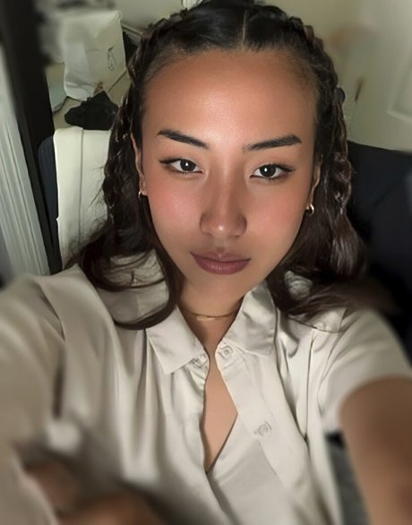 gracedpuu model erotic photo