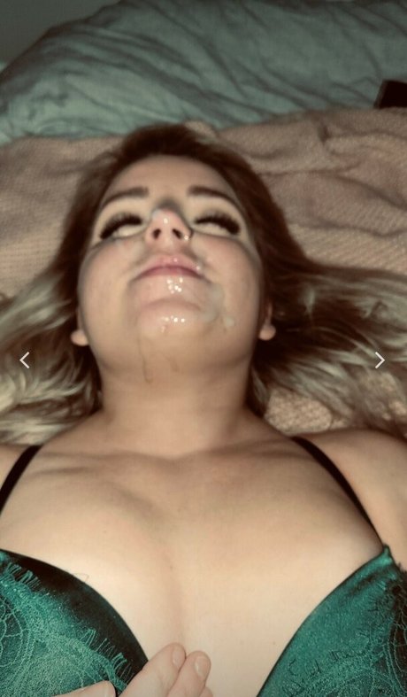 Libby Deranleau sexy model photo