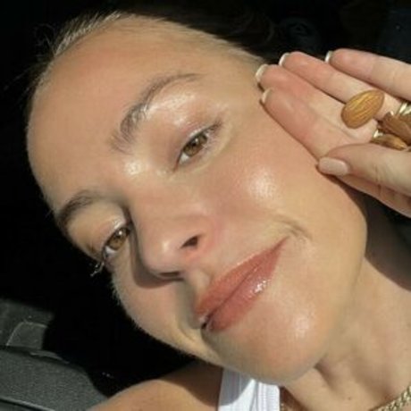 Mari Juliette nice star pics