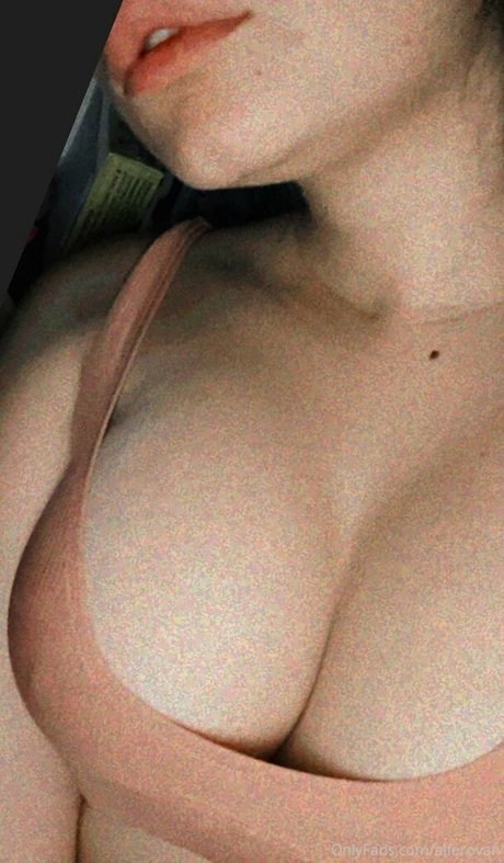 Kittyhere17 pornstar art photo