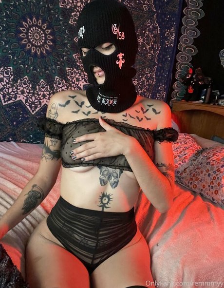 remmmyy high quality model picture