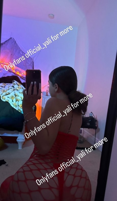 yalisas wrld model xxx img