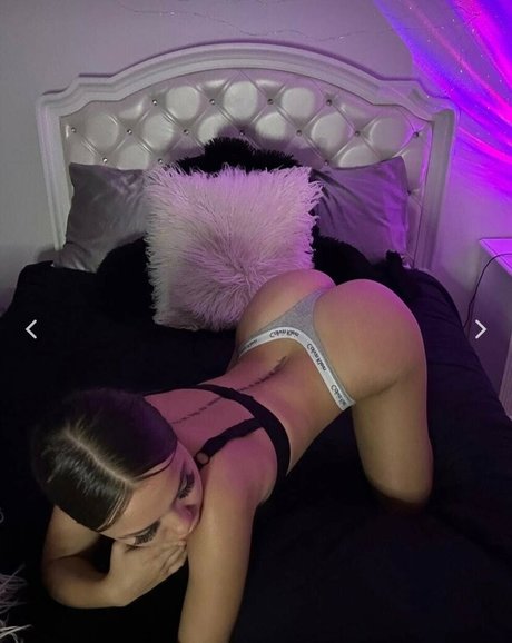 yalisas wrld nudes model pics