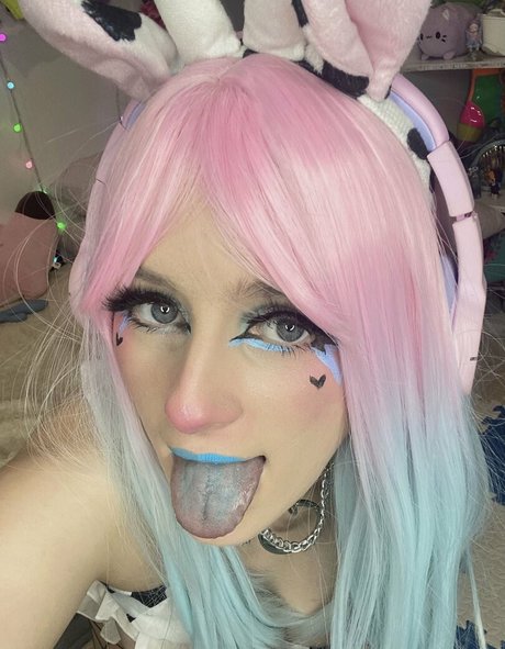 Puppiiemilk pornstar nice photos