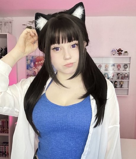 Upminaa star hd photos