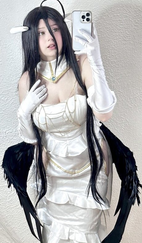 Upminaa nude pornstar images