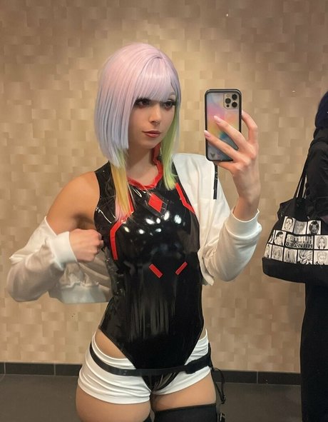 rowsvee2 naked pornstar archive