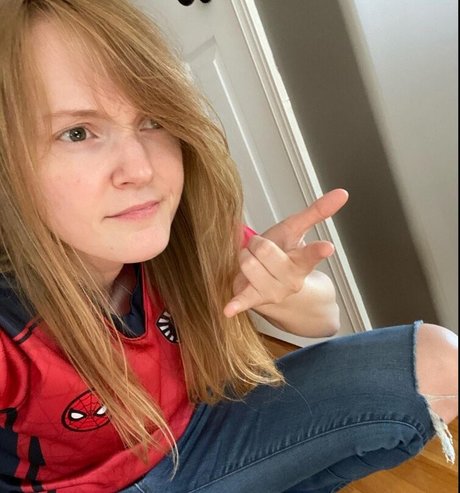 Amanda The Jedi star best pic