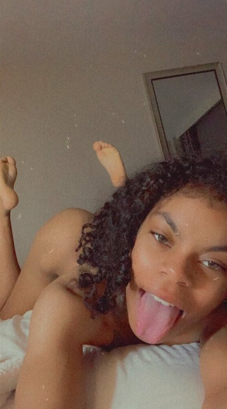 hazelqveen model pornographic img