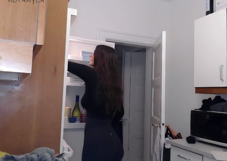 Notanyla naked star pictures