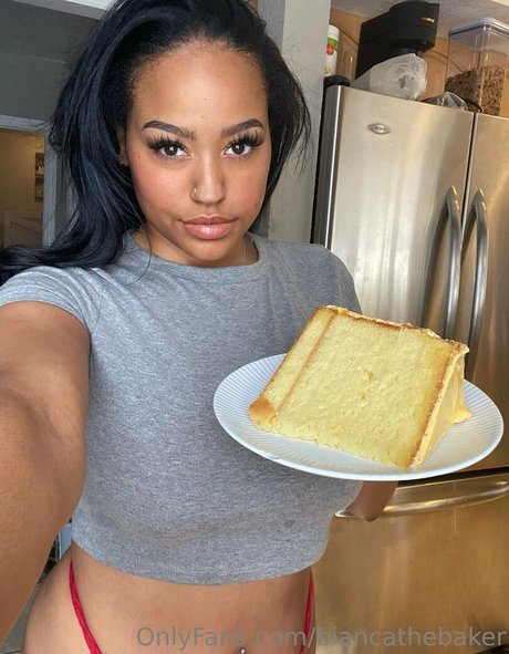 biancathebaker naked model pictures