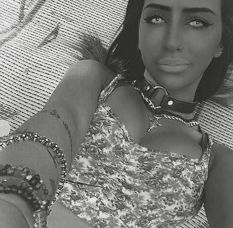 Hodaya Mantsur star adult pic