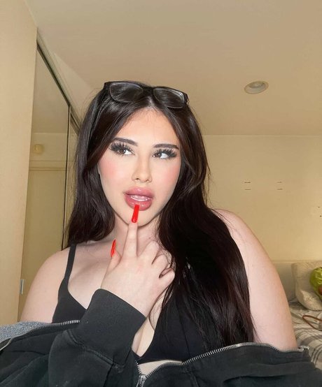 mamibree pornstar beautiful pics