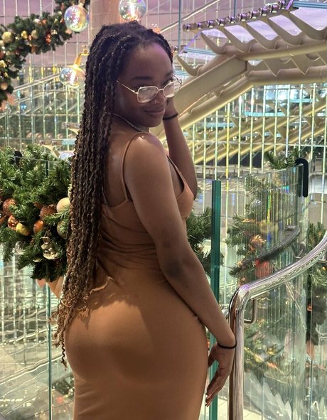 Robinn Ranger model nudes img