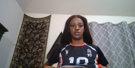 Venusian pretty model pics