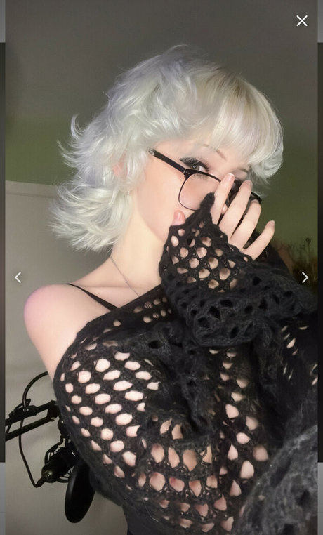 cheyy cheyy high quality model picture